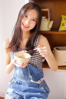 《尼姑也疯狂》电影完整版免费观看