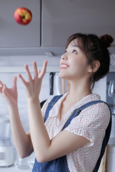 男女晚上开火箭的视频